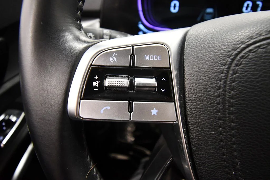 Certified Used 2024 Black Kia S image 21