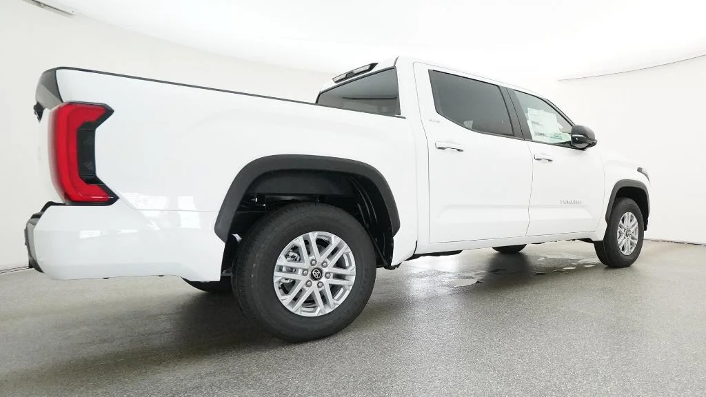 New 2026 Ice Cap Toyota SR5 image 17