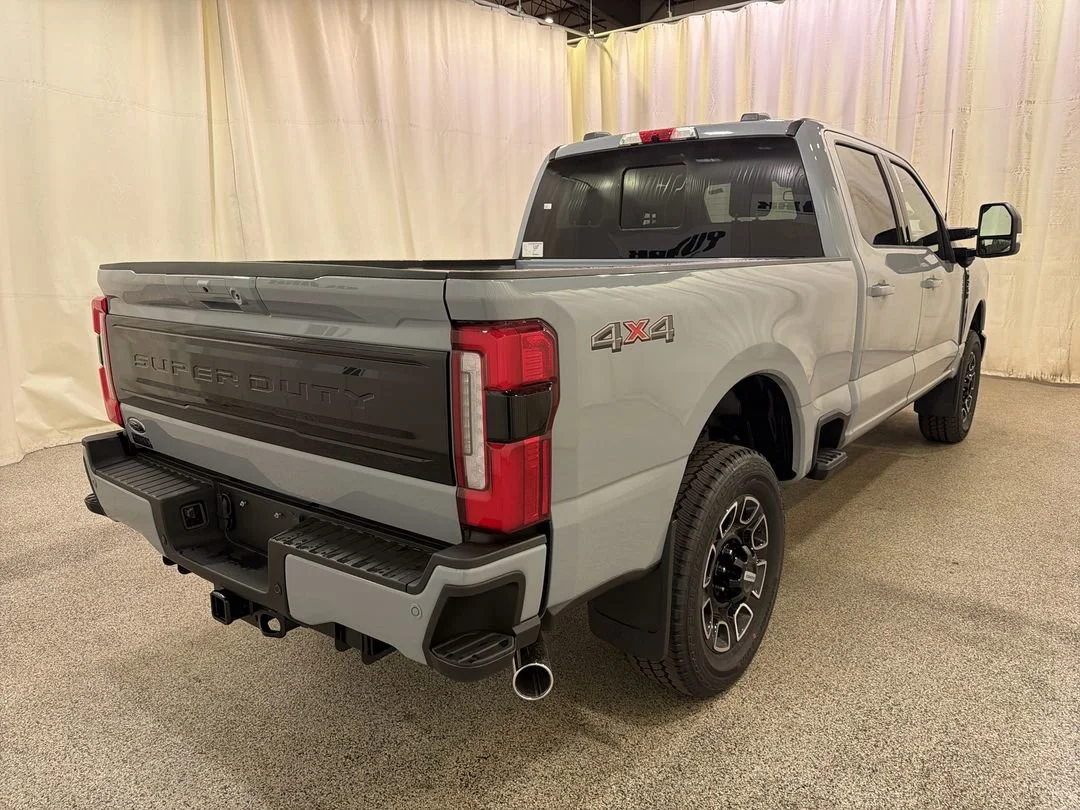 New 2026 Glacier Gray Metallic Tri-Coat Ford F-250® Platinum® image 8