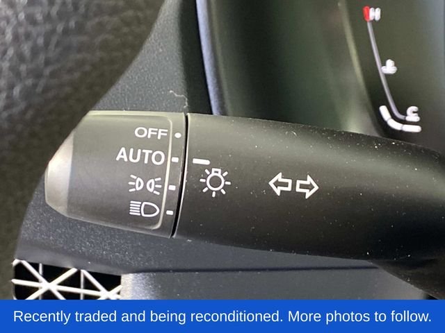 Used 2025 Silver Honda LX image 17