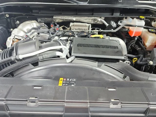 Used 2023 White Chevrolet LT image 18