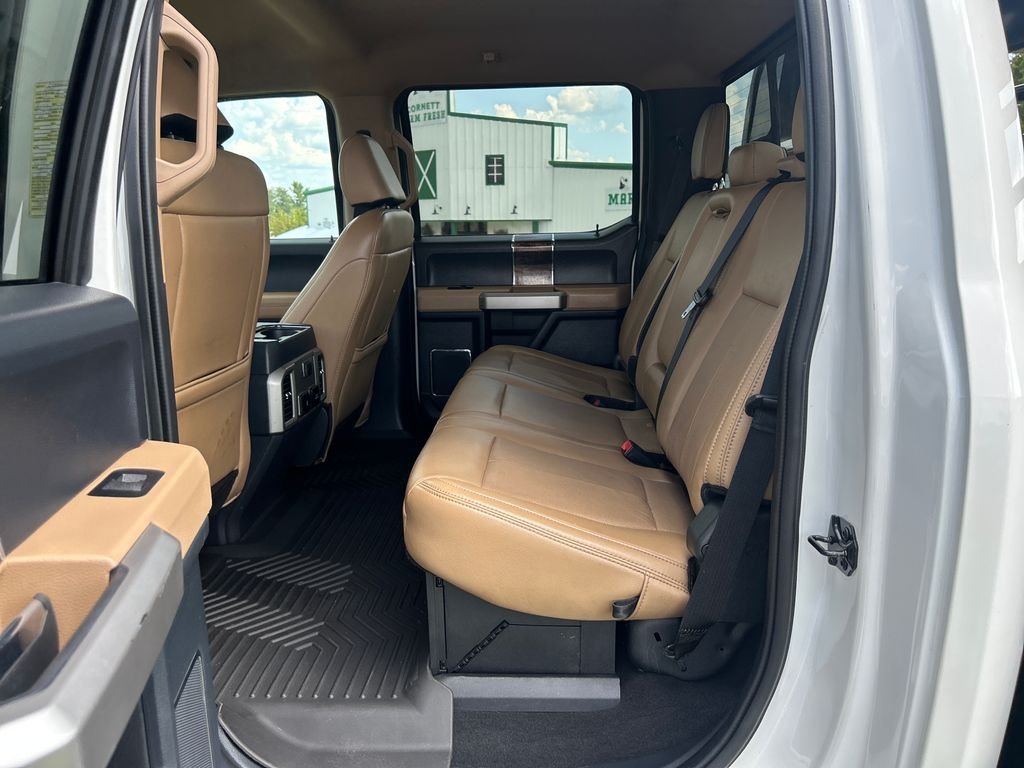 Used 2022 White Ford Lariat image 14