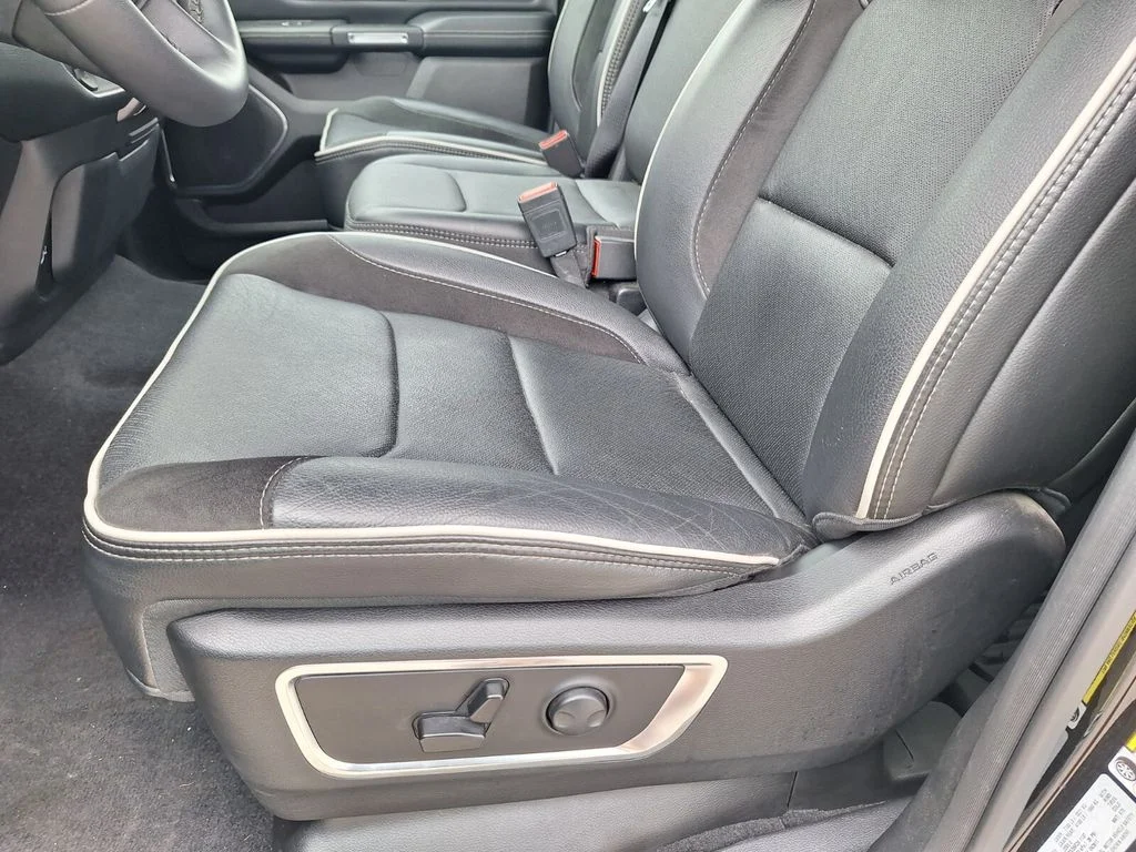 Used 2025 Black Ram Laramie image 10