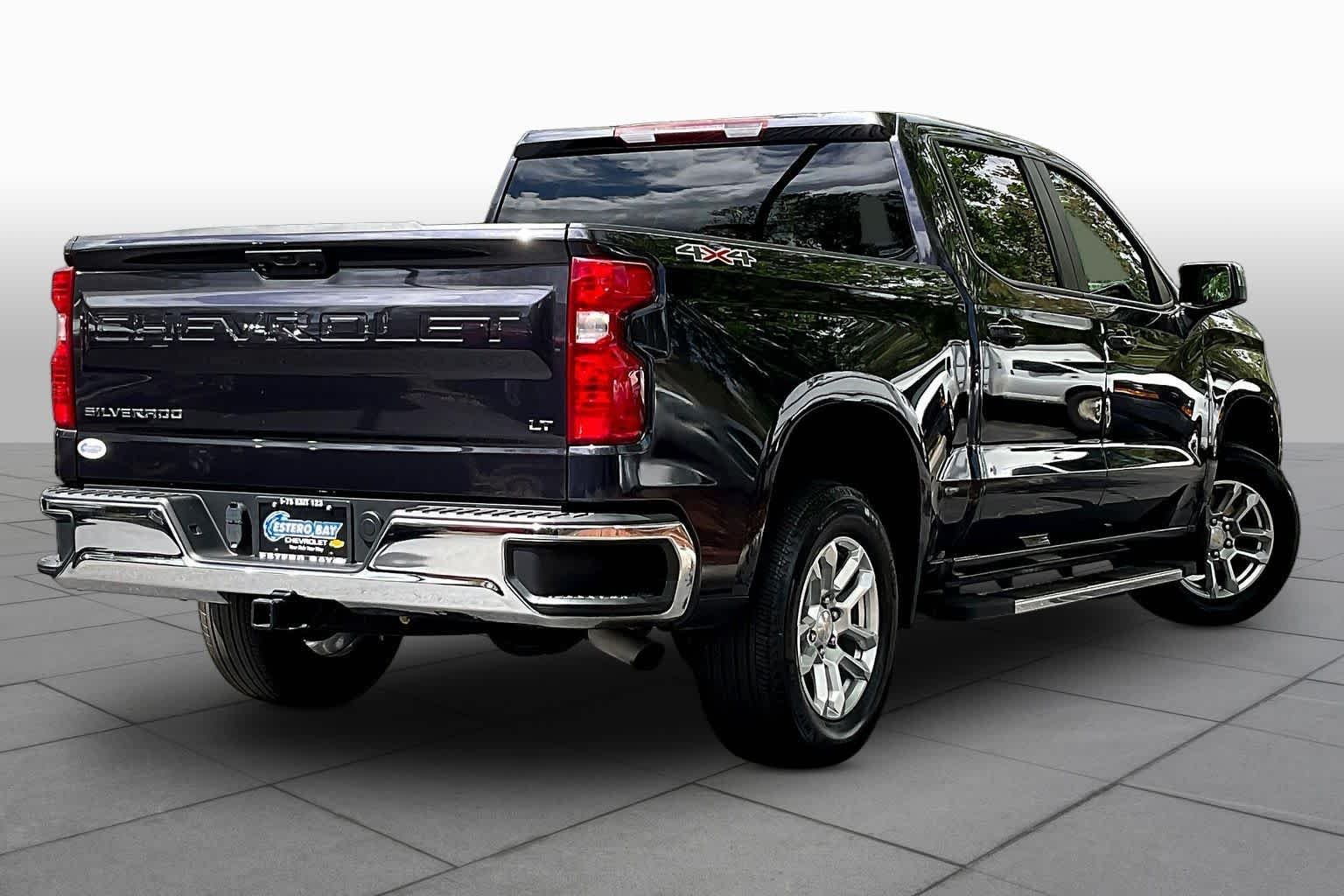 2023 Chevrolet Silverado 1500 LT - Photo 10