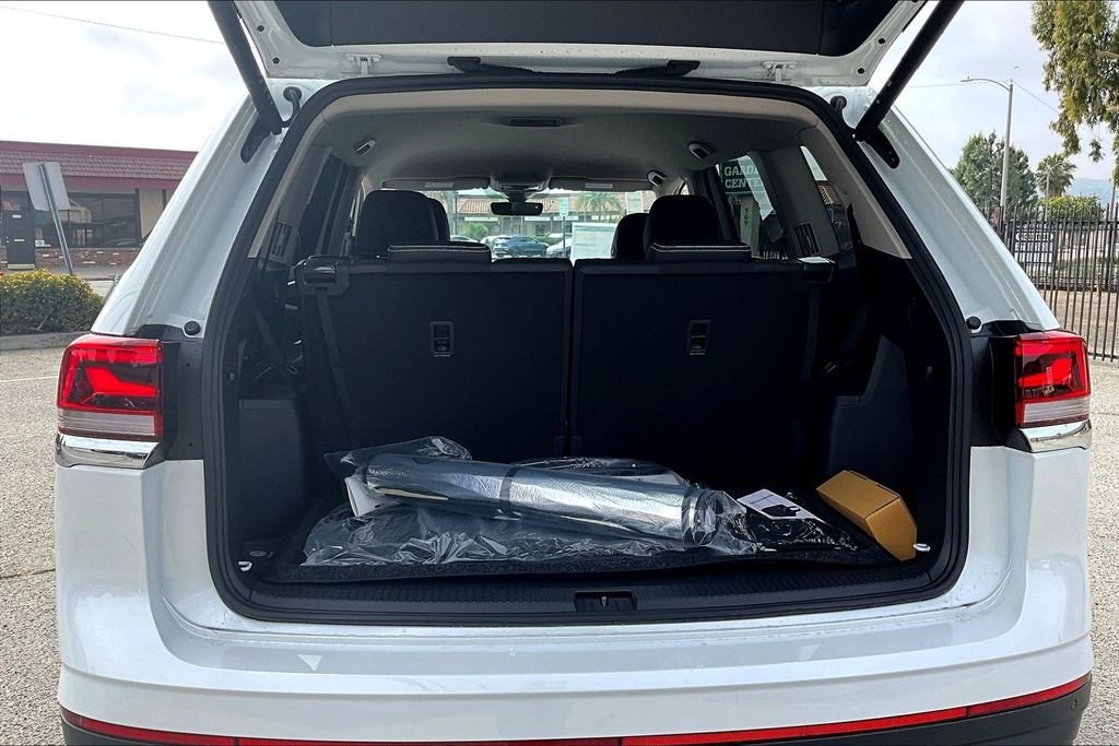 2026 Volkswagen Atlas SE w/Tech - Photo 26