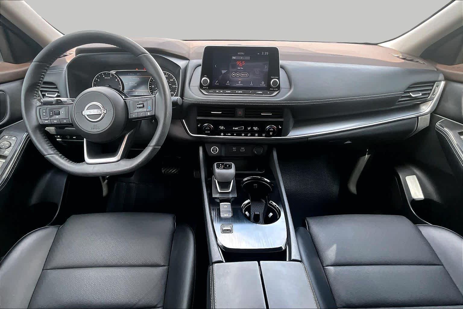 Used 2023 Gun Metallic Nissan SV image 16
