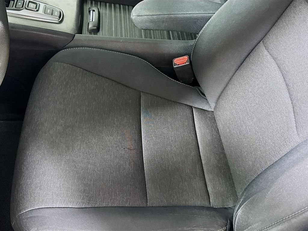 Used 2019 Lunar Silver Metallic Honda Sport image 18
