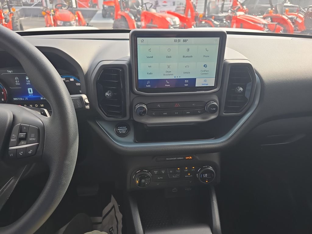 Used 2021 White Ford Badlands image 19