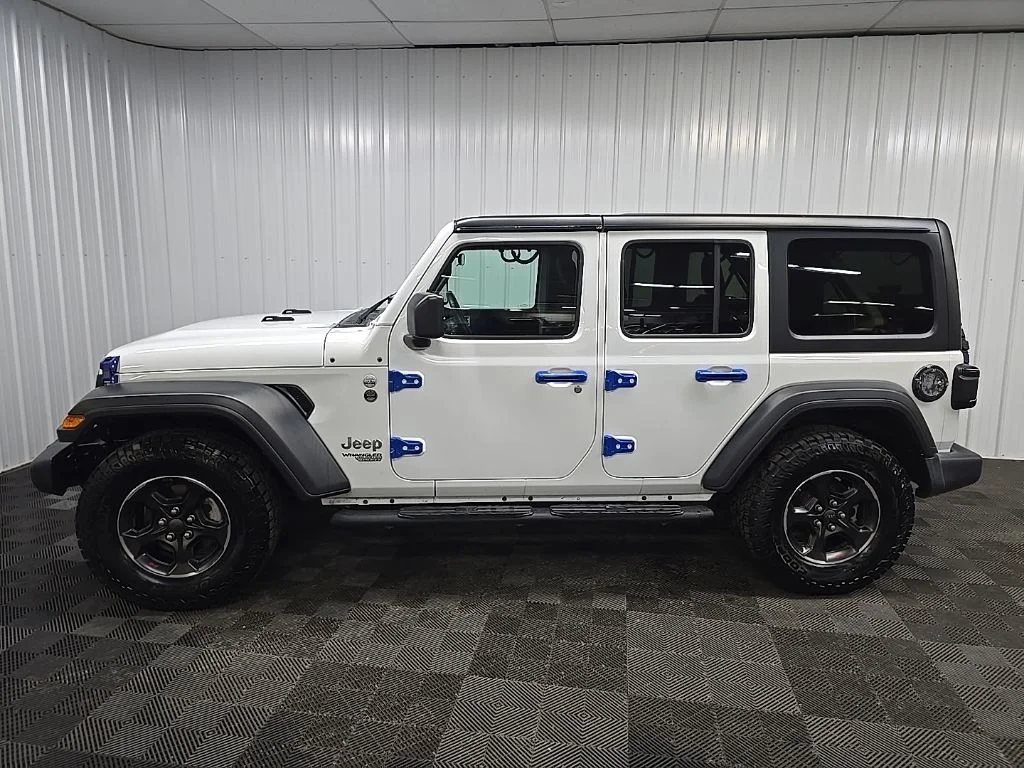 Used 2019 White Jeep Unlimited Sport S image 5