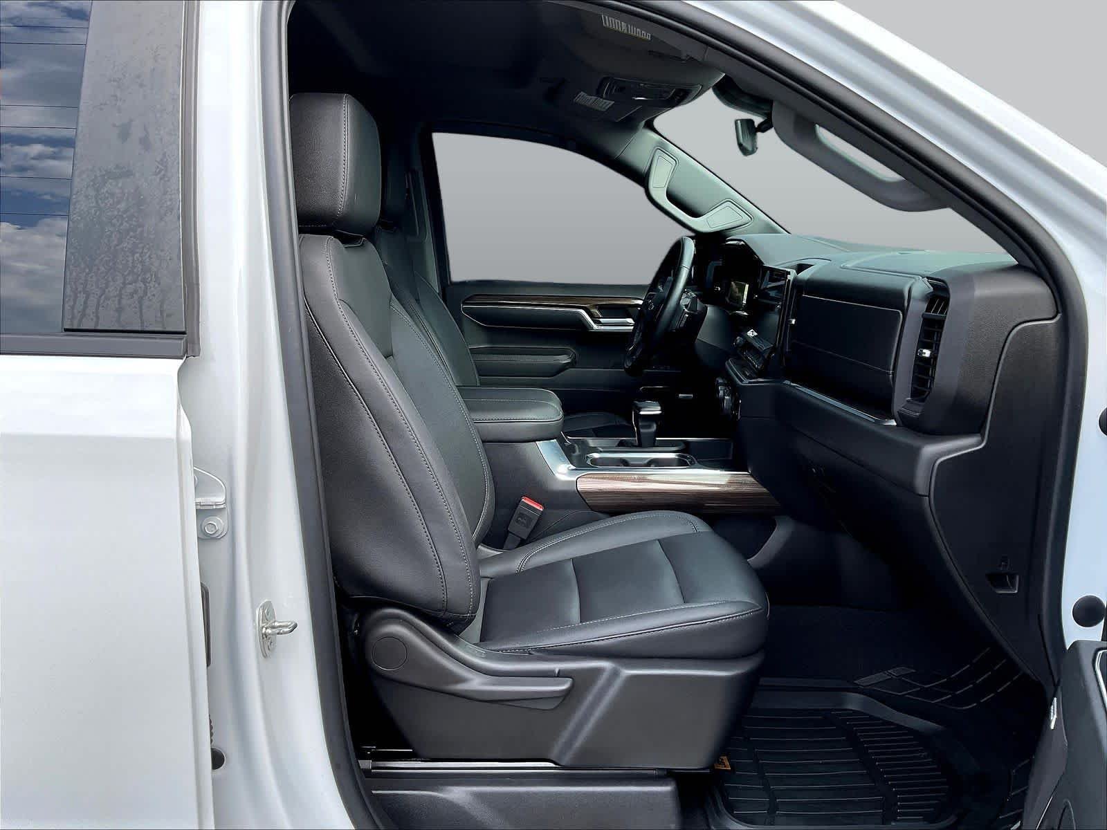 2023 Chevrolet Silverado 1500 RST - Photo 32