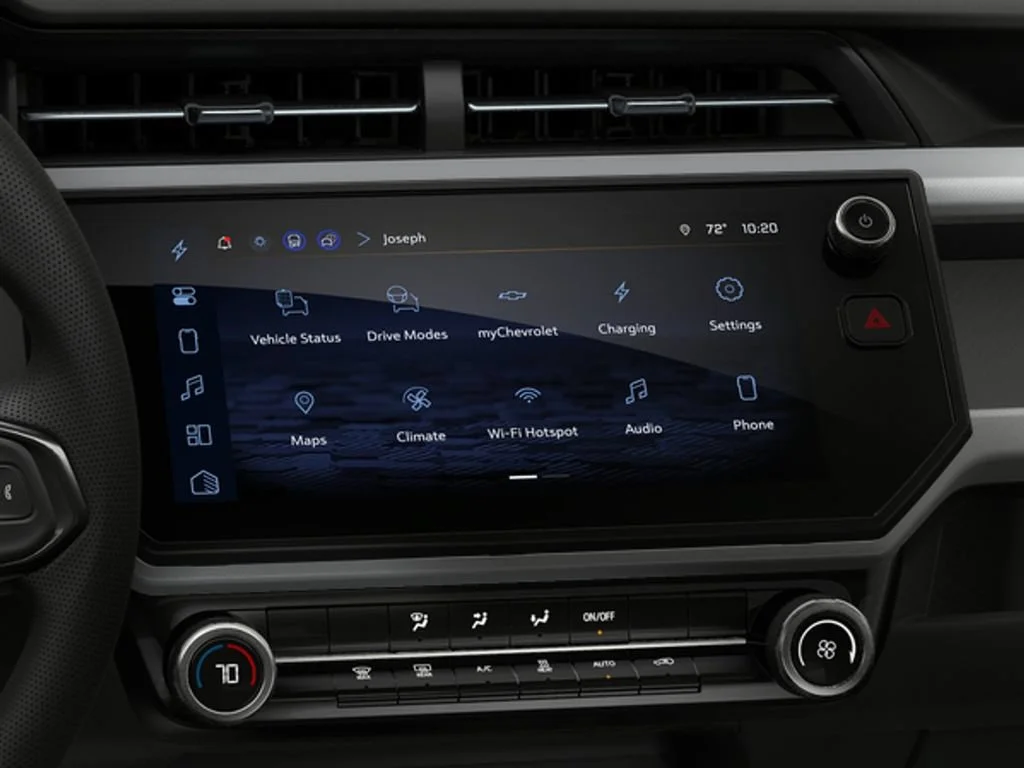 2027 Chevrolet Bolt LT - Photo 6