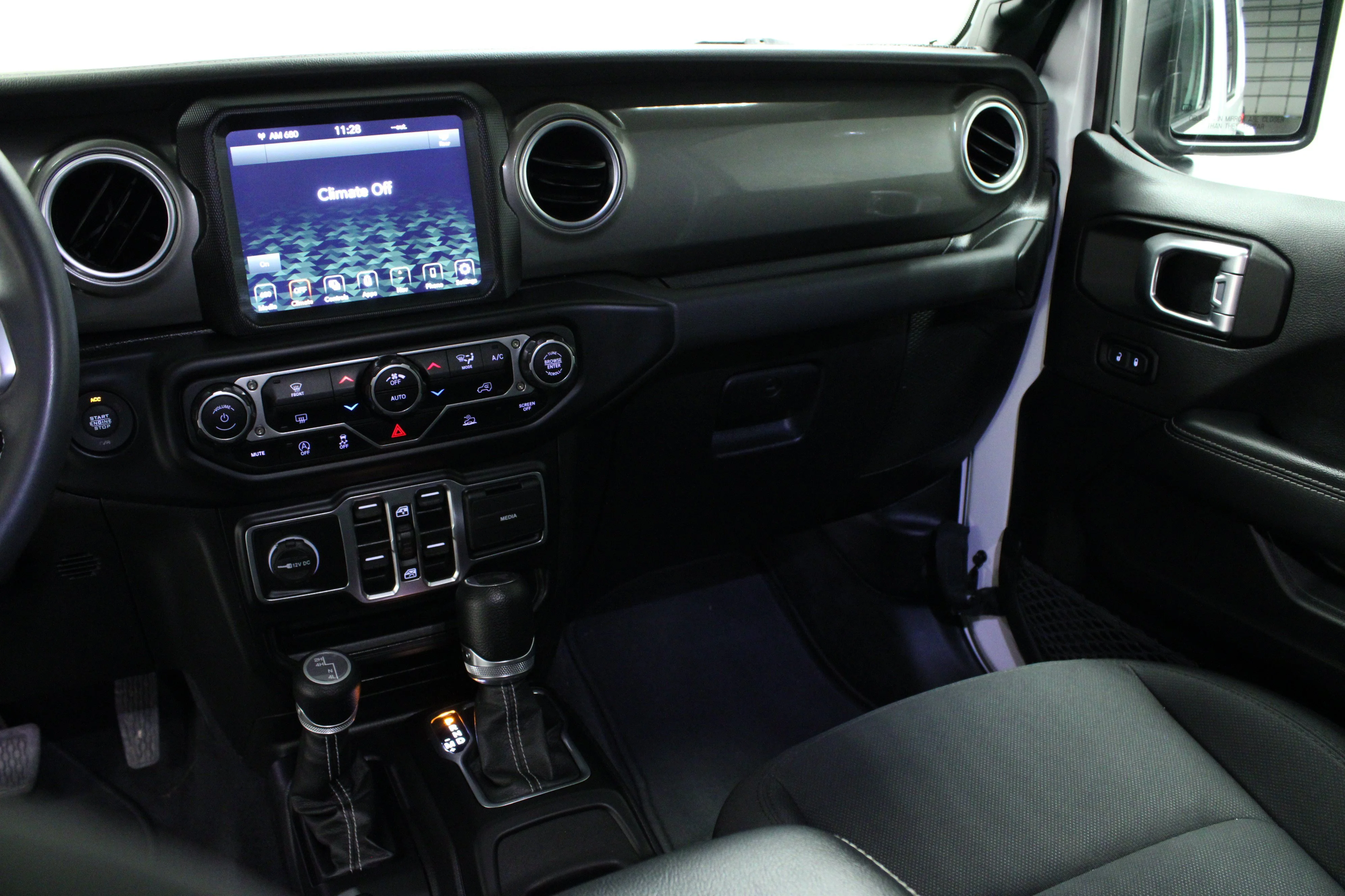 Used 2023 Bright White Clearcoat Jeep Sahara image 19