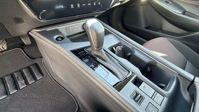 2026 Nissan Sentra SR - Photo 24