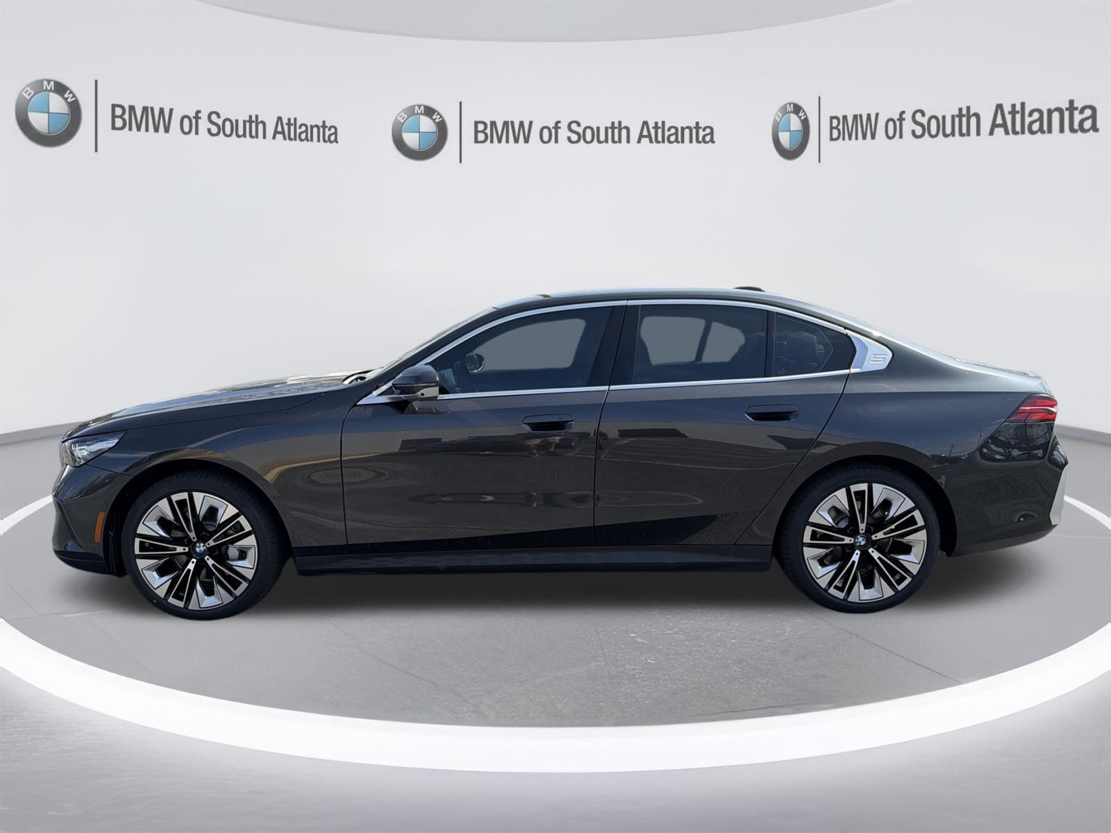 New 2026 Dark Graphite Metallic BMW 530i xDrive image 20