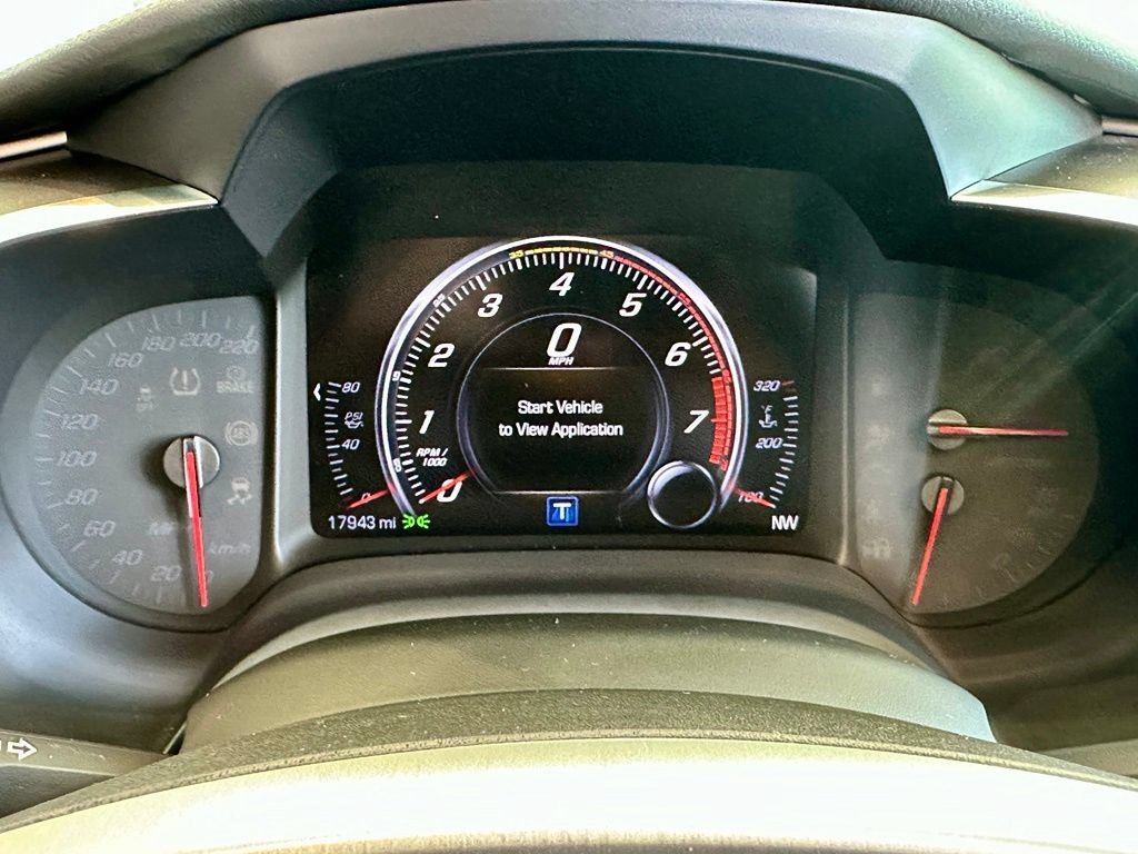 Used 2018 LONG BEACH RED METALLIC TINTCOAT Chevrolet Z06 1LZ image 32