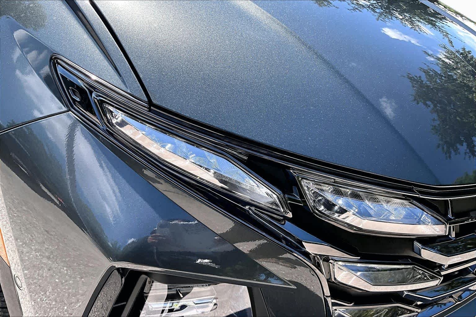 Used 2025 Amazon Gray Hyundai Limited image 28