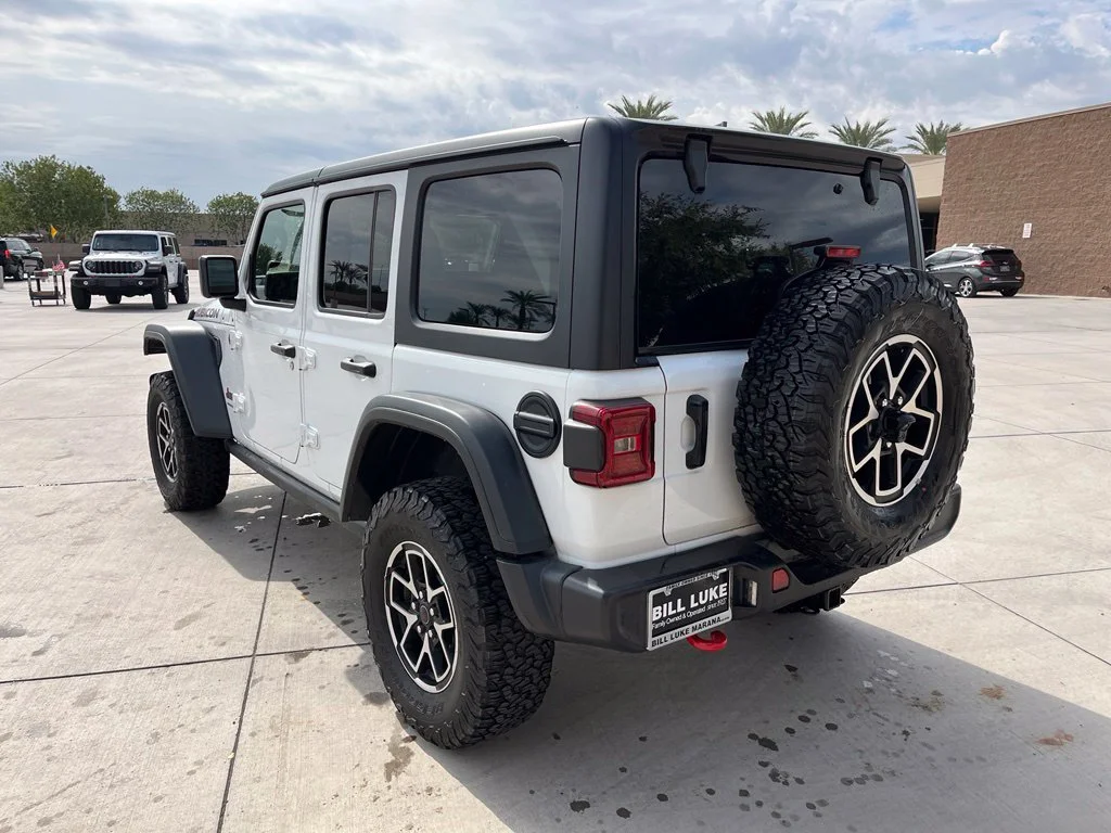 Certified Used 2025 White Jeep Rubicon image 10