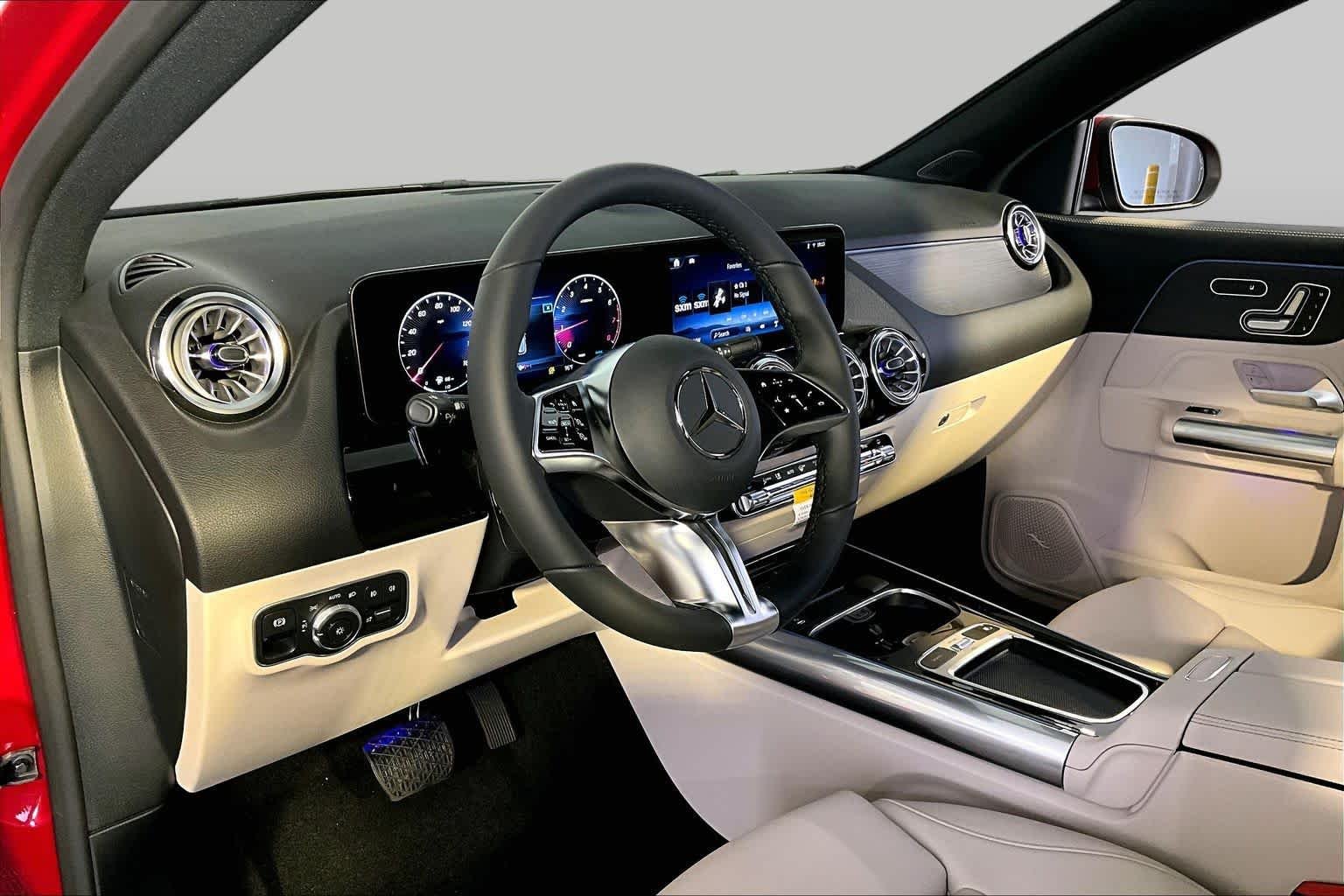 New 2026 MANUFAKTUR Patagonia Red Metallic Mercedes-Benz GLA 250 image 9