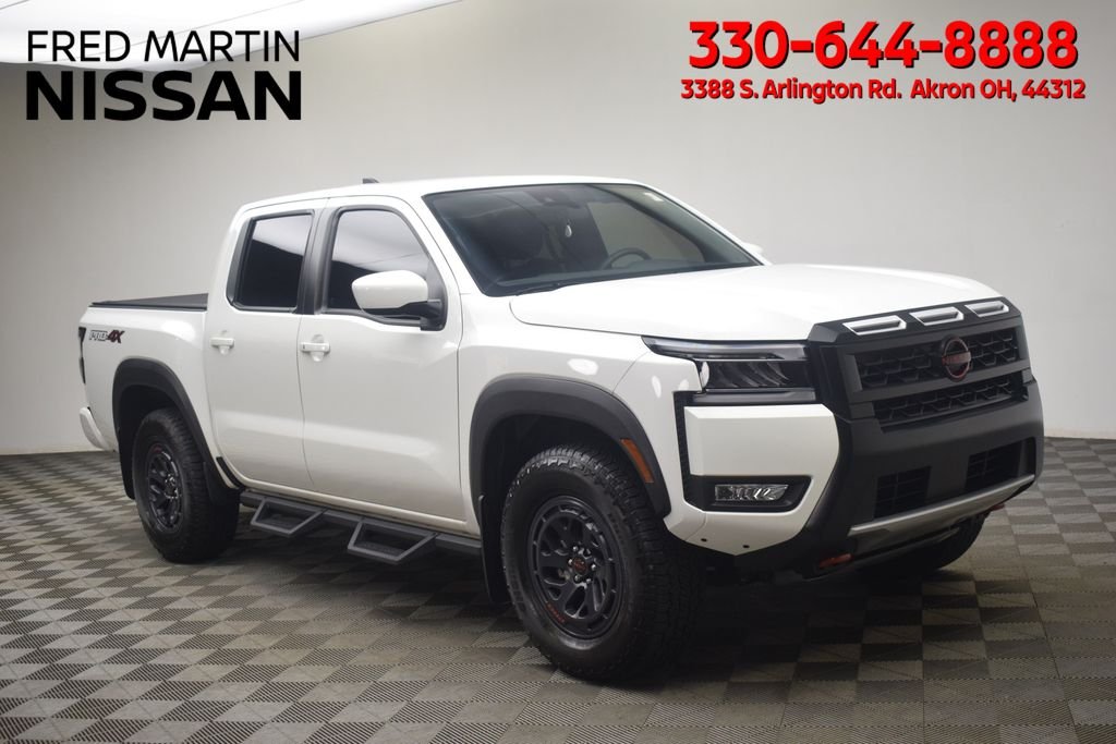 Used 2025 White Nissan PRO-4X image 1
