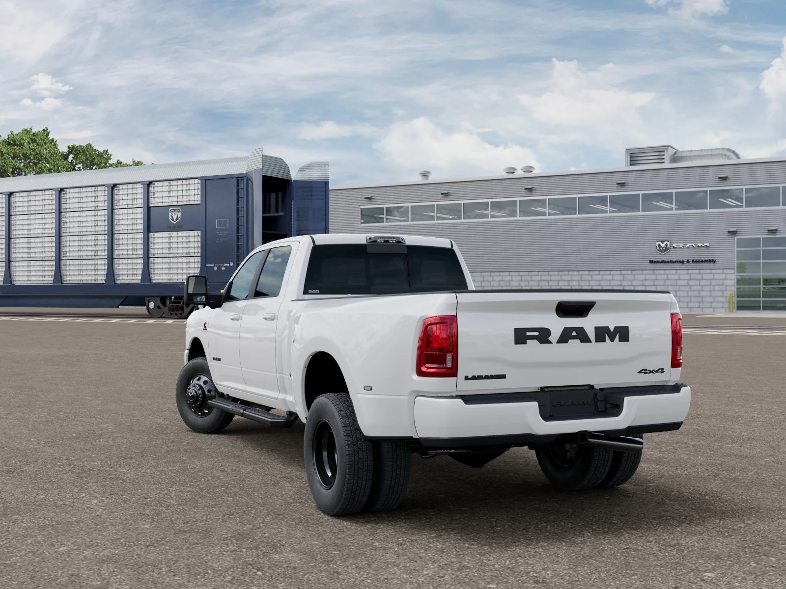 New 2026 Bright White Clear-Coat Exterior Paint RAM Laramie image 30