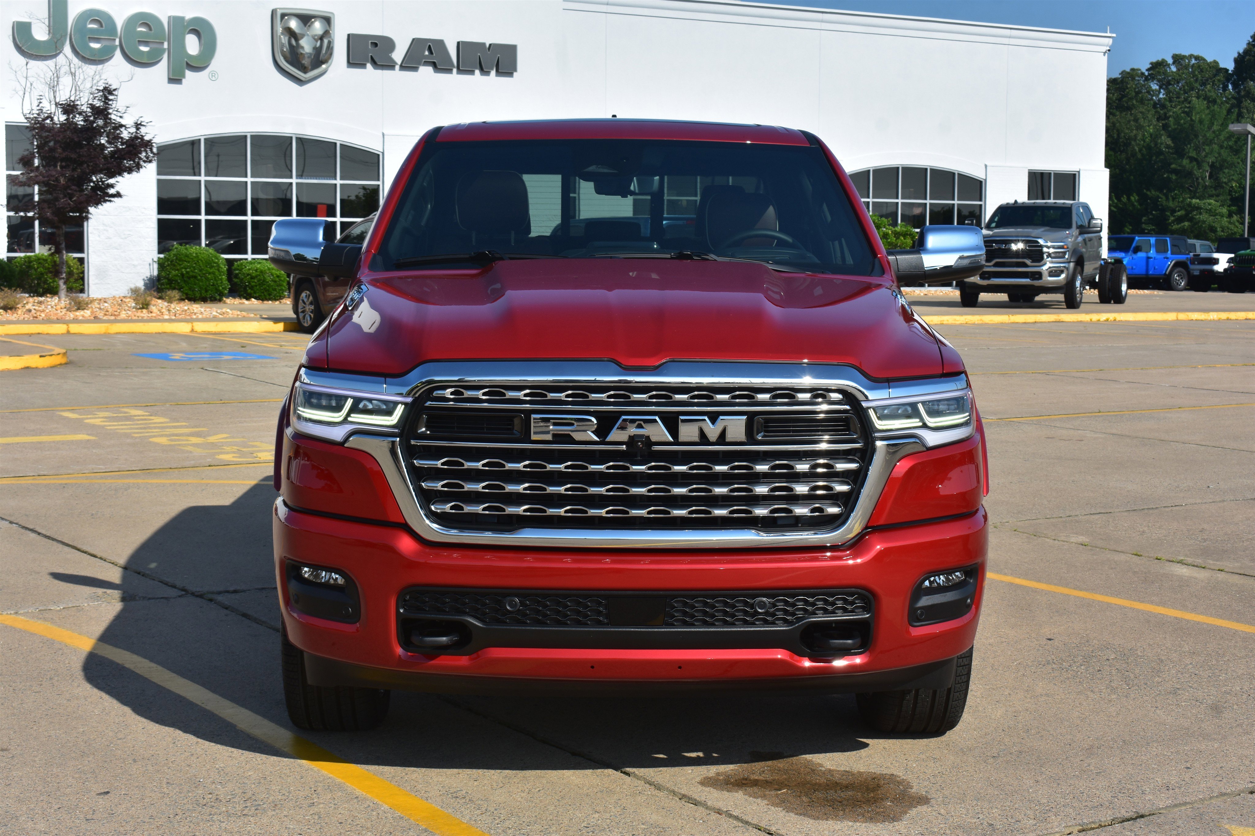 New 2026 Molten Red Pearlcoat RAM Limited image 2