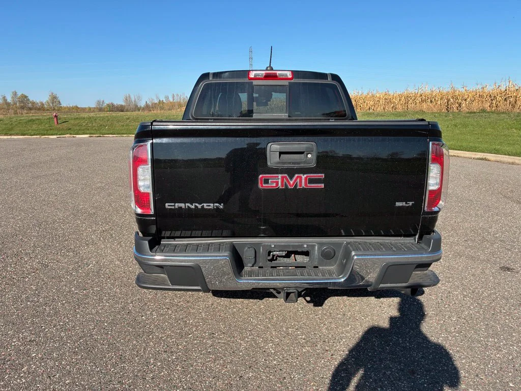 Used 2018 Black GMC SLT image 7