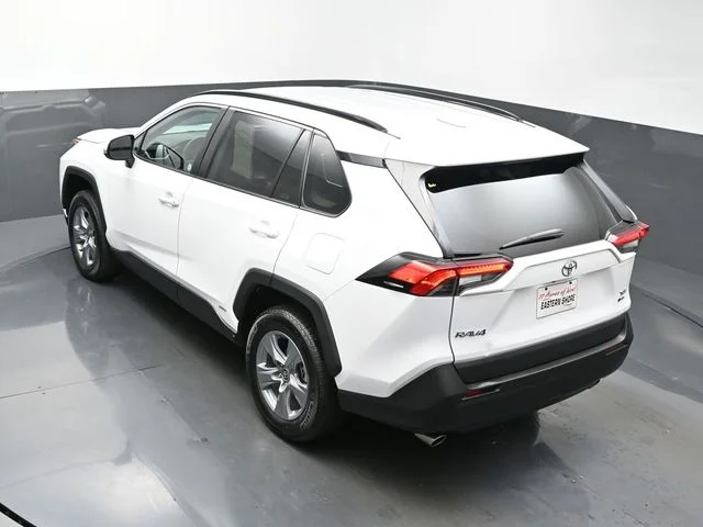 Used 2025 White Toyota XLE image 42