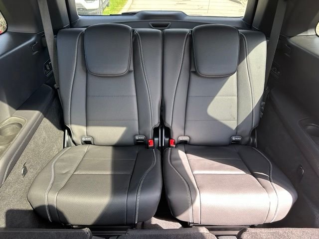 New 2027  Mercedes-Benz GLS 450 image 29