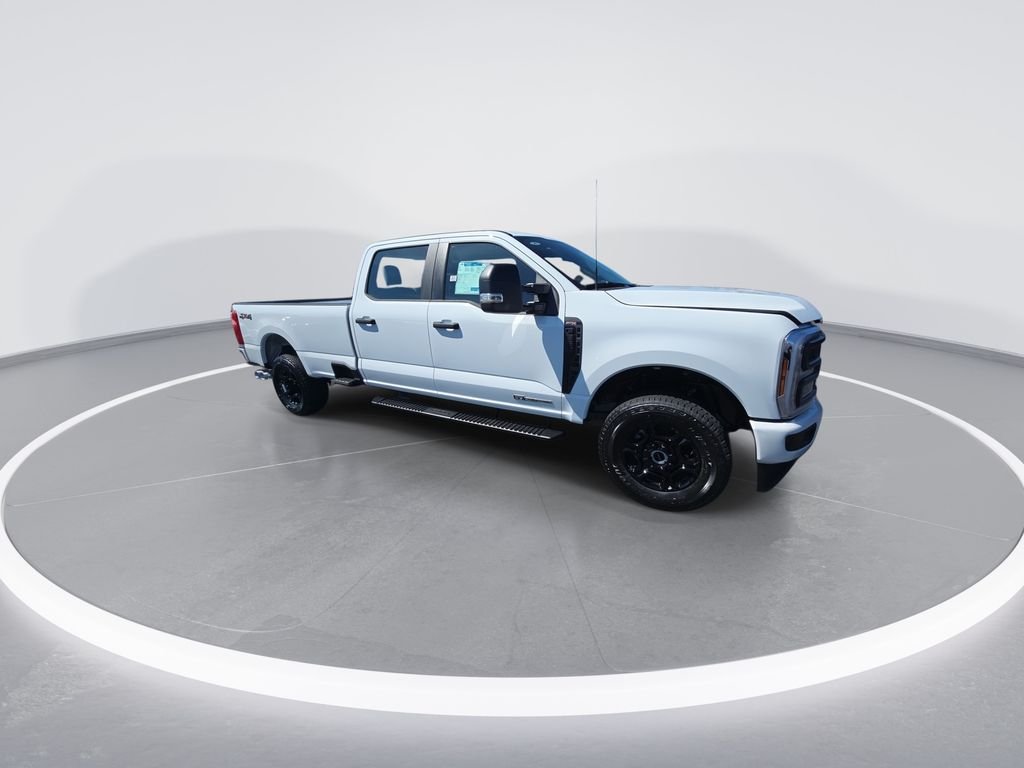 New 2026 Oxford White Ford F-350® XL image 2