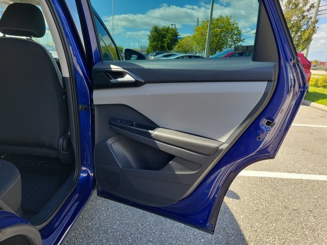 Used 2023 Dusk Blue Metallic Volkswagen 1.5T S image 14
