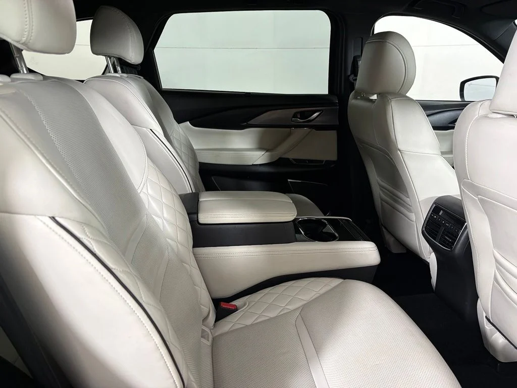 Used 2023 Black Mazda Signature image 17