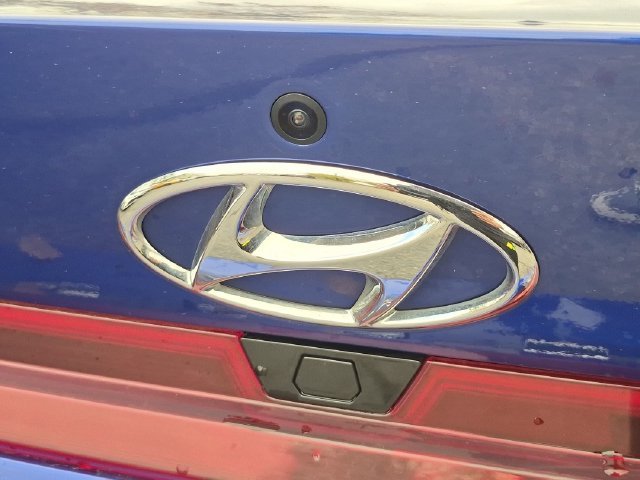 Used 2023 Blue Hyundai SEL image 25