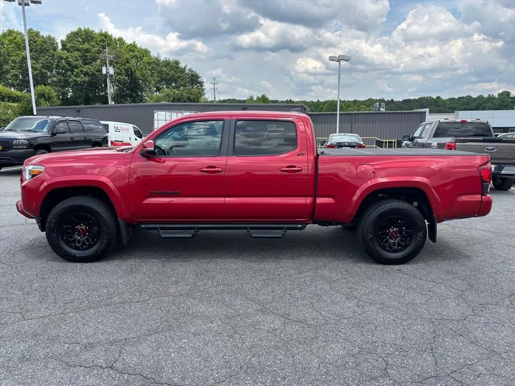 Used 2022 Red Toyota SR5 image 23