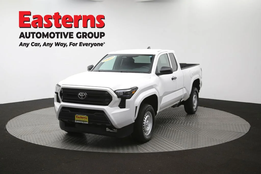 Used 2025 White Toyota SR image 52