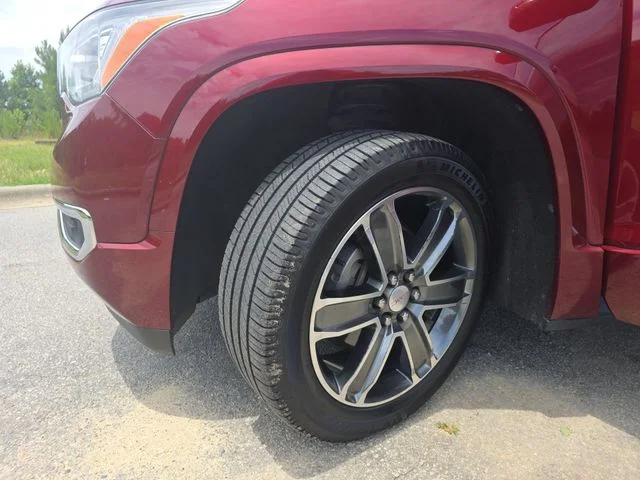 Used 2018 Red GMC Denali image 35