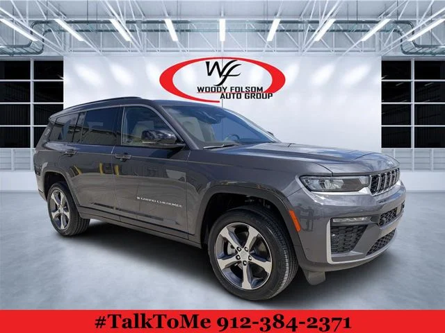 New 2026 Baltic Gray Metallic Clear-Coat Exterior Paint Jeep Limited image 1