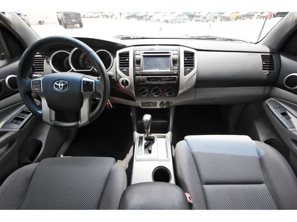 Used 2013 Black Toyota Base image 11