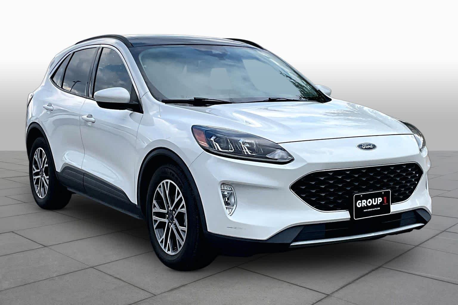 Pre-Owned 2020 Ford Escape SEL