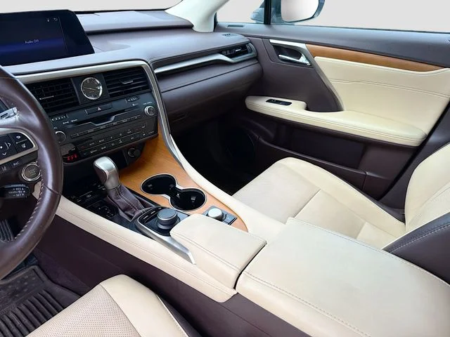 Used 2019 White Lexus 350 image 22