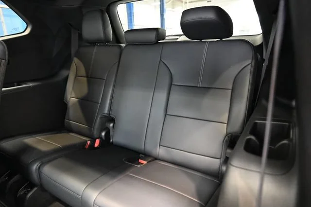 2026 GMC Acadia Elevation - Photo 12