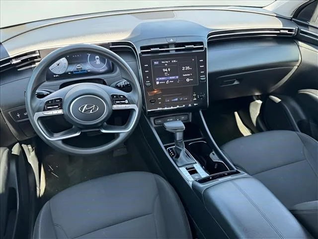 Used 2024 White Hyundai SEL image 14