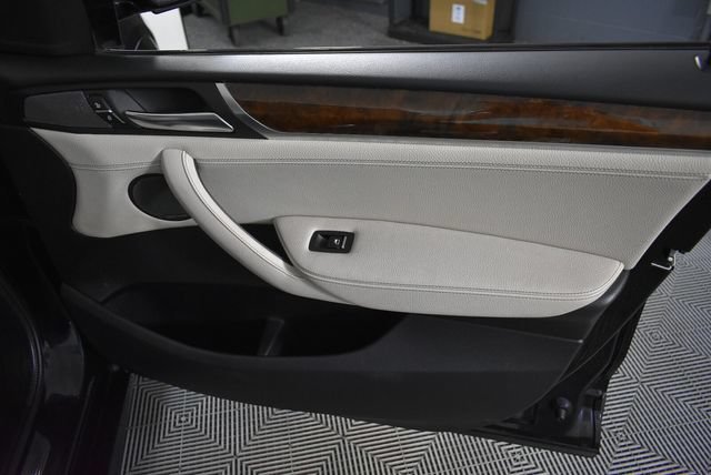 Used 2015 Black BMW xDrive35i image 18