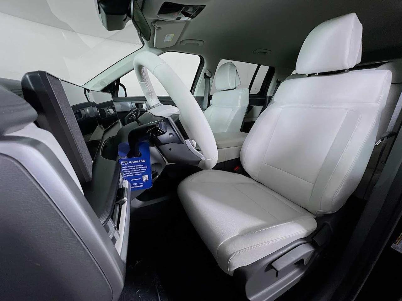 2026 Hyundai Santa Fe — photo 13