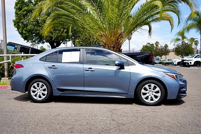 2024 Toyota Corolla SE - Photo 6