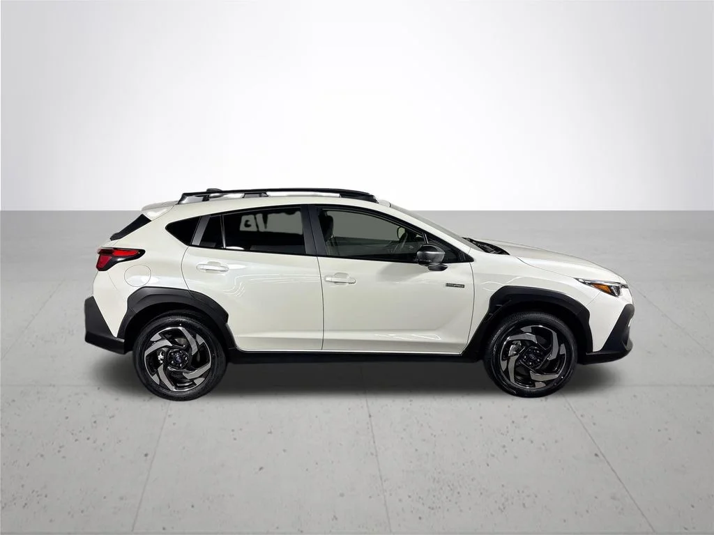 New 2026 CRYSTAL WHITE PEARL Subaru Limited Hybrid image 5