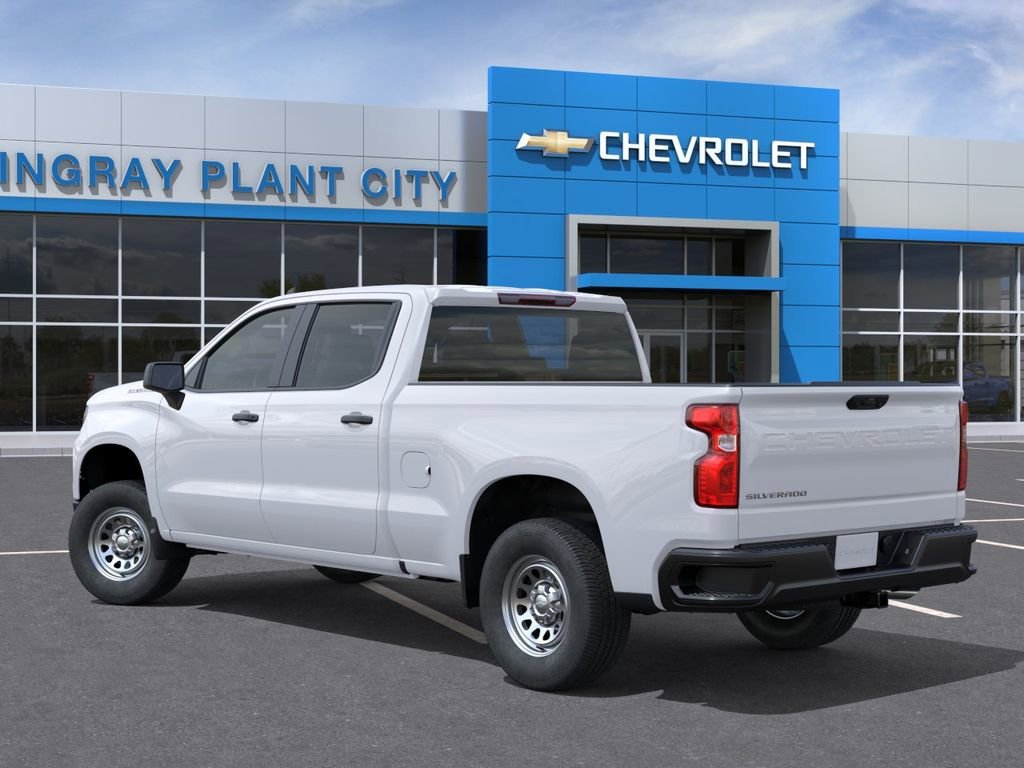 New 2026 Summit White Chevrolet WT image 3