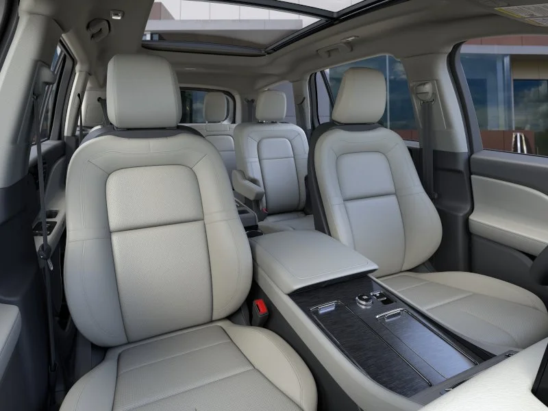 New 2026 Pristine White Metallic Tri-Coat Lincoln Reserve® image 10