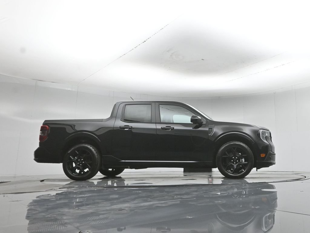 New 2025 Shadow Black Ford Lobo High image 48