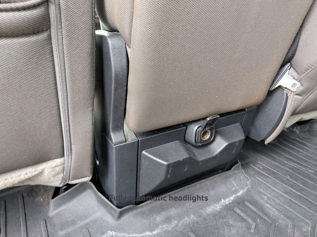 Used 2022 Gray Ford XLT image 36