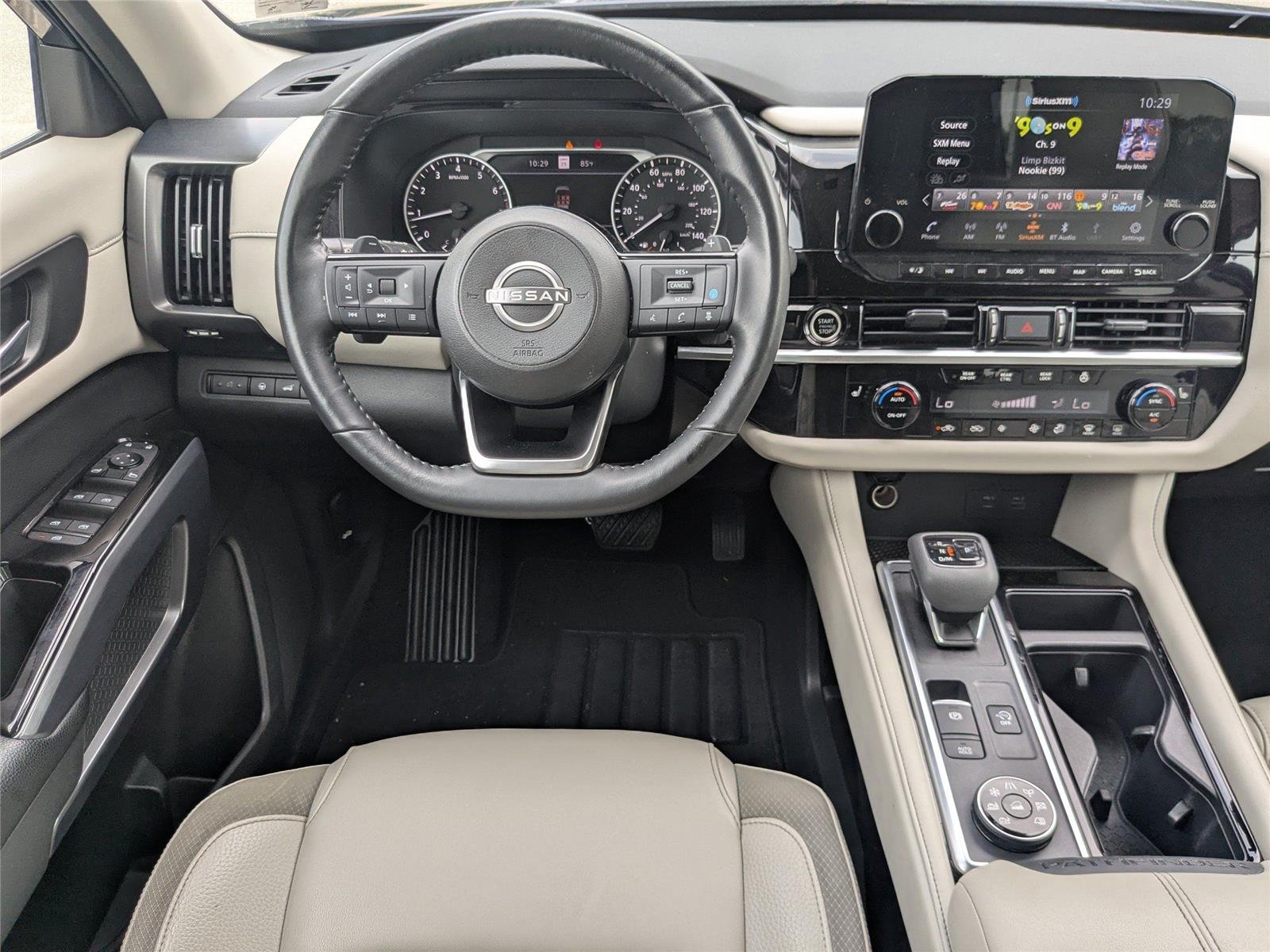 Used 2022 Deep Ocean Blue Pearl Nissan SL image 15